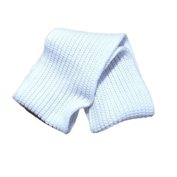 White Acrylic Infinity Scarf 22" Long 7" Wide Warm Comfy scarves Winter Fall - Picture 3 of 3